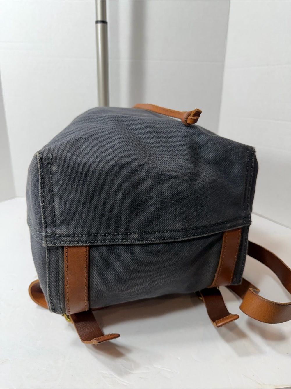 MADEWELL Canvas SOMERSET
Drawstring Leather Strap Backpack - Picture 5 of 6
